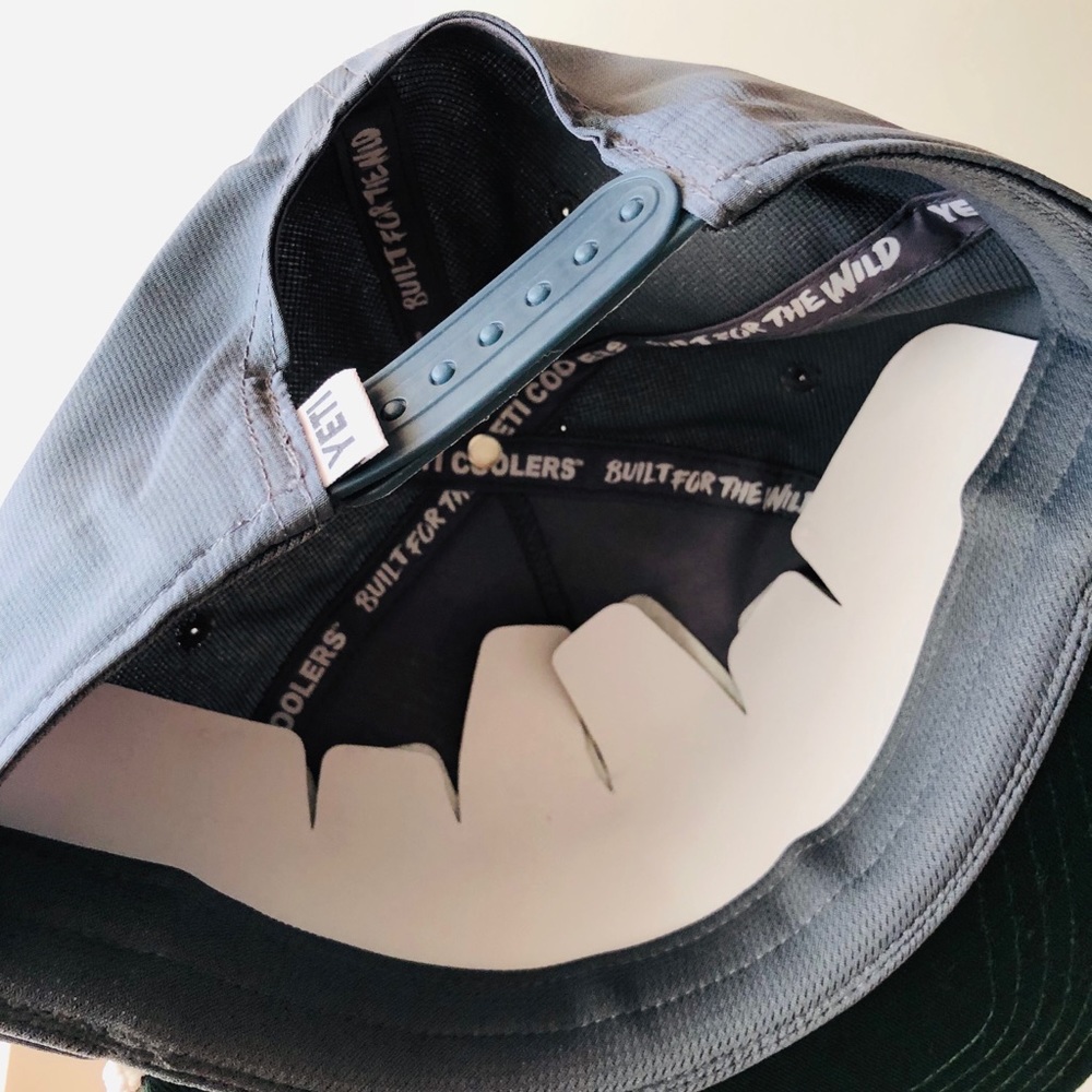 Yeti Coolers Authentic Blue Gray Logo SnapBack Hat - Picture 3 of 8